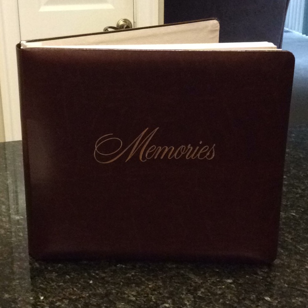 Beautiful photo album 8x10:pictures